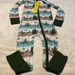 Bamboo Deer and Elk Nature Print Bamboo Pajamas
